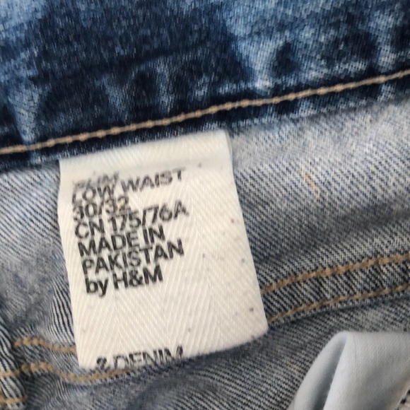 Slim low waist size 30/32 men’s jeans from H&M - Picture 3 of 4